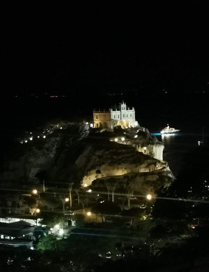 Nereide Bed and Breakfast Tropea Exteriör bild