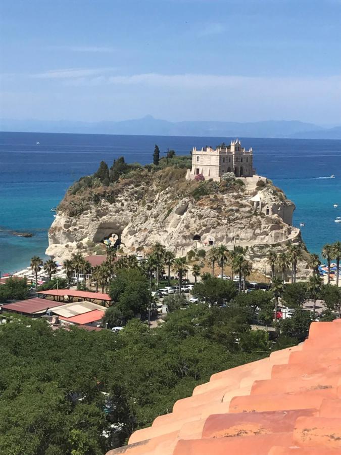 Nereide Bed and Breakfast Tropea Exteriör bild