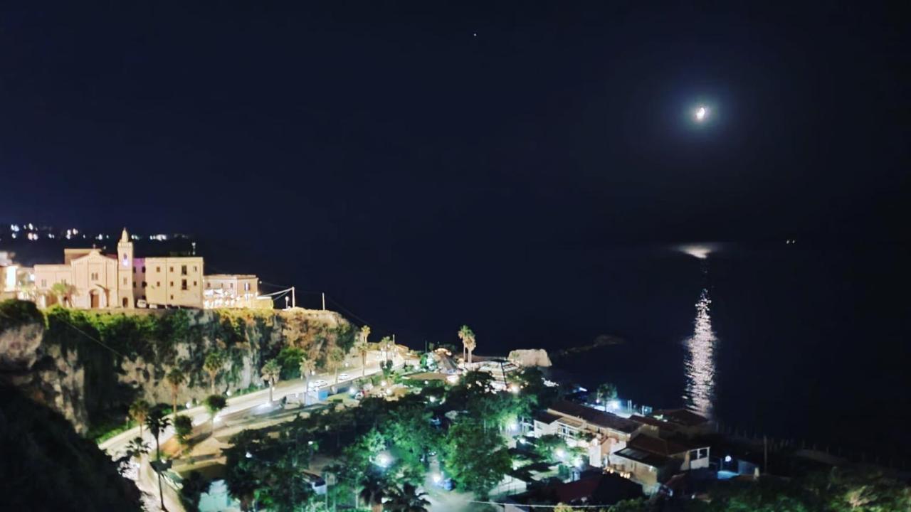Nereide Bed and Breakfast Tropea Exteriör bild